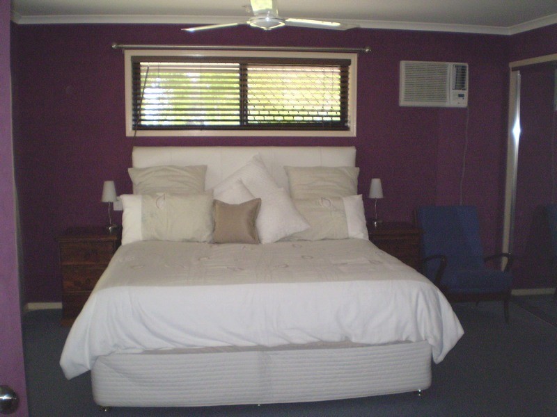 Sharon QLD 4670