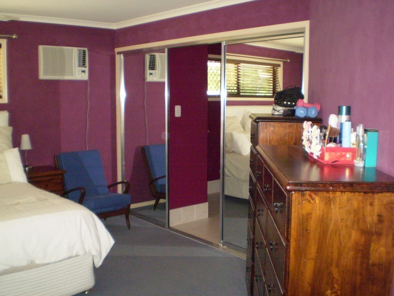 Sharon QLD 4670