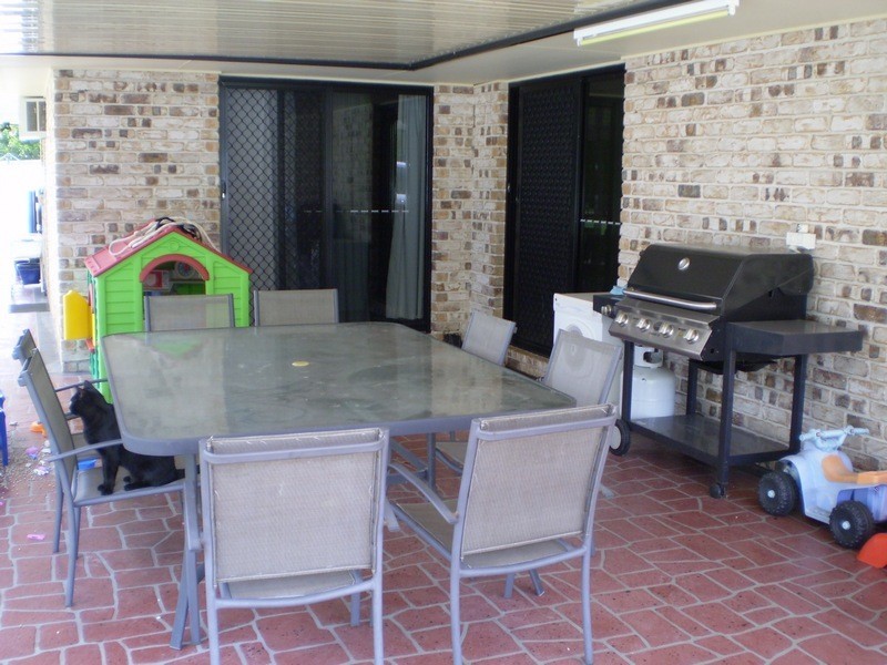 Sharon QLD 4670