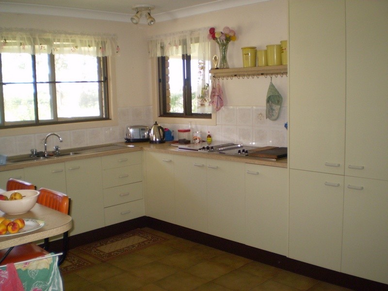 6 Allambie Close, Bundaberg North QLD 4670