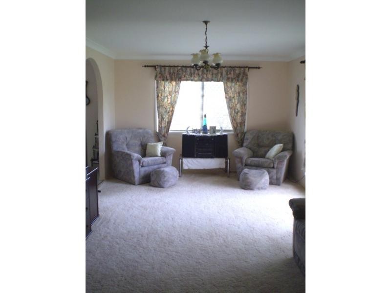 Avenell Heights QLD 4670