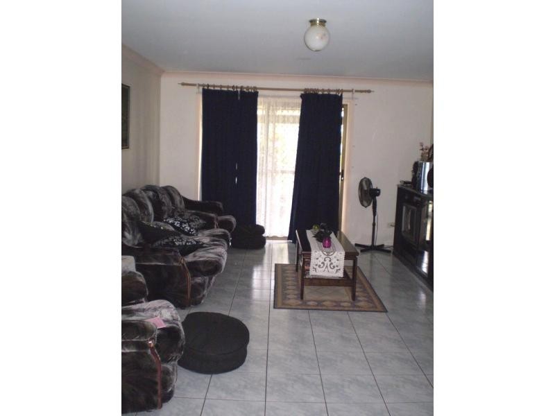 Avenell Heights QLD 4670