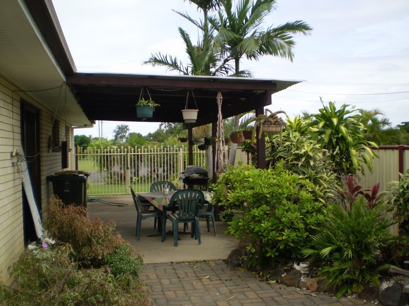 Avenell Heights QLD 4670