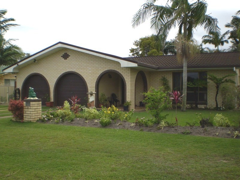 Avenell Heights QLD 4670