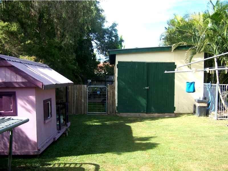 6 Greathead Road, Kepnock QLD 4670