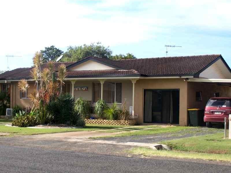 6 Greathead Road, Kepnock QLD 4670