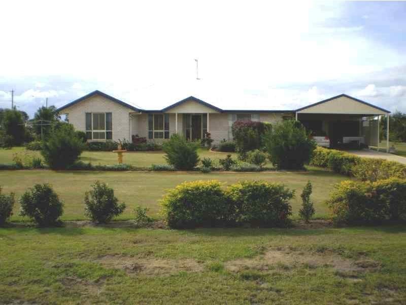 1 Carnarvon Court, Branyan QLD 4670