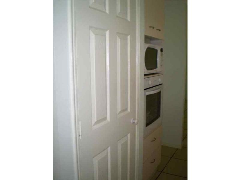 1 Carnarvon Court, Branyan QLD 4670