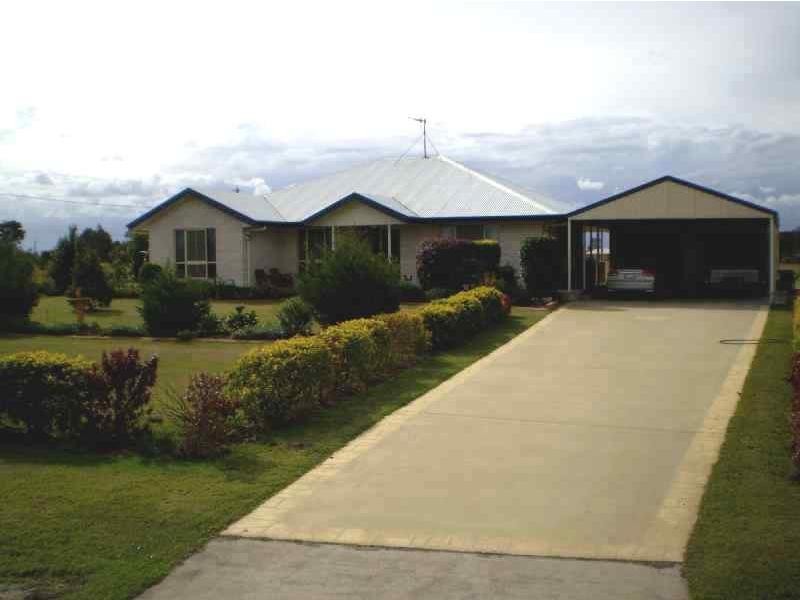 1 Carnarvon Court, Branyan QLD 4670