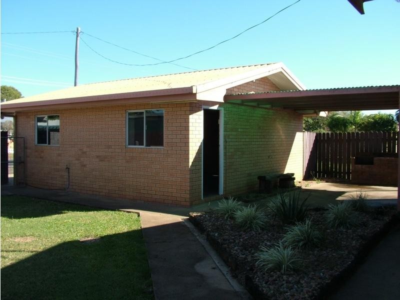Walkervale QLD 4670