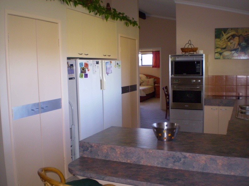 18 Klinstroms Road, Bungadoo QLD 4671