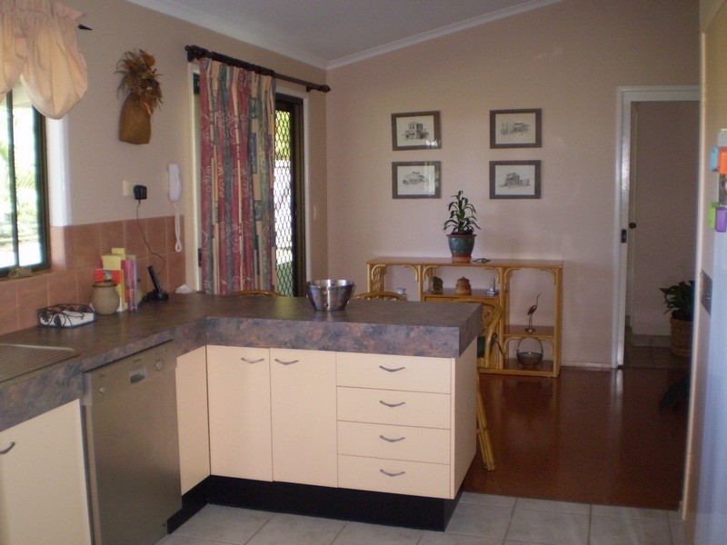 18 Klinstroms Road, Bungadoo QLD 4671