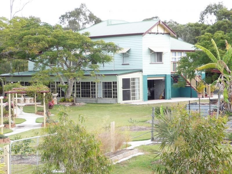 Sharon QLD 4670