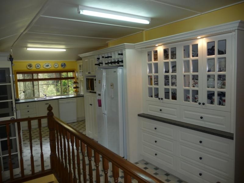 Sharon QLD 4670