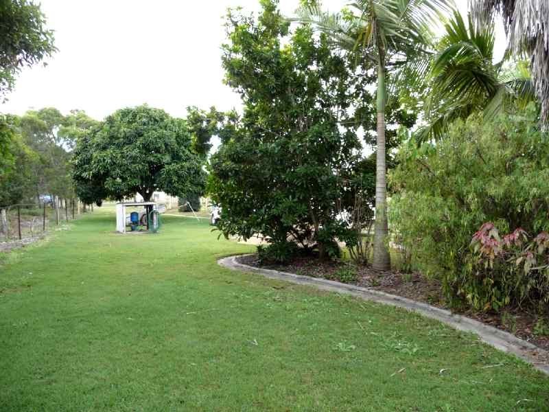 Sharon QLD 4670