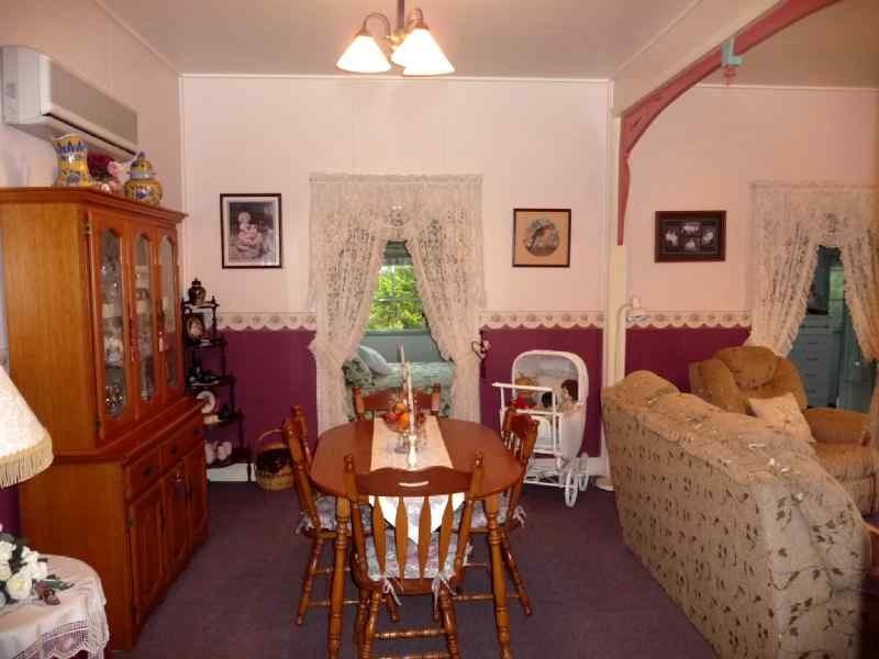 Sharon QLD 4670