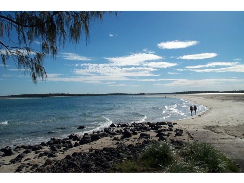 Elliott Heads QLD 4670