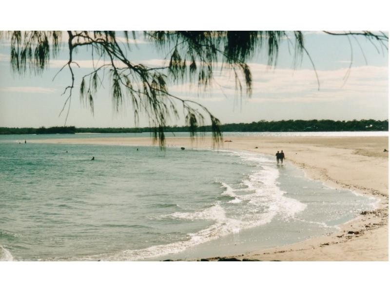 Elliott Heads QLD 4670