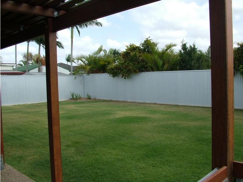 78 Sims Road, Walkervale QLD 4670