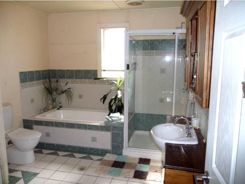 Moorland QLD 4670