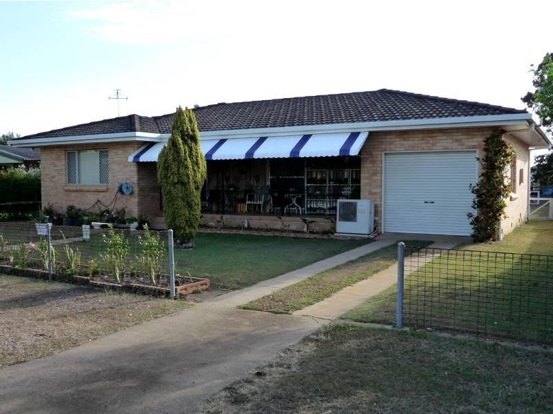 Avenell Heights QLD 4670
