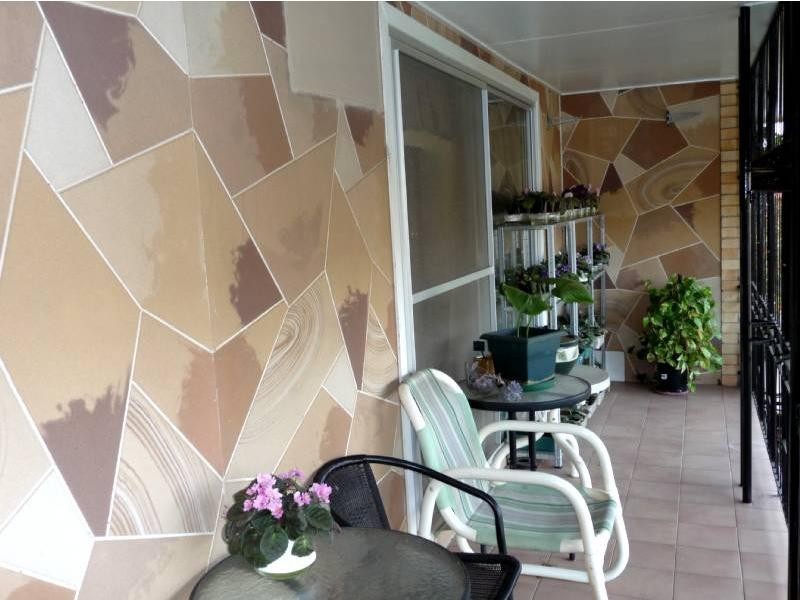 Avenell Heights QLD 4670