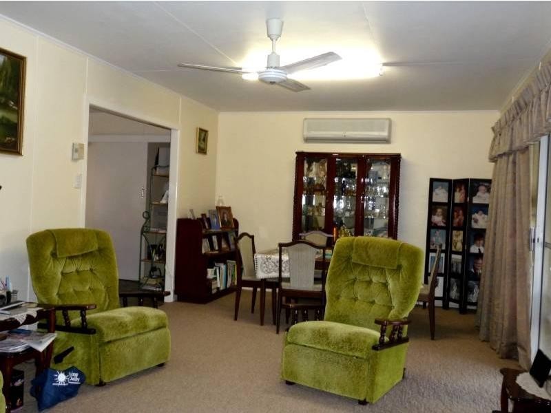 Avenell Heights QLD 4670
