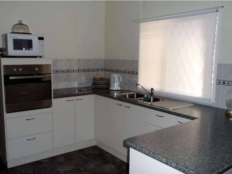 Avenell Heights QLD 4670