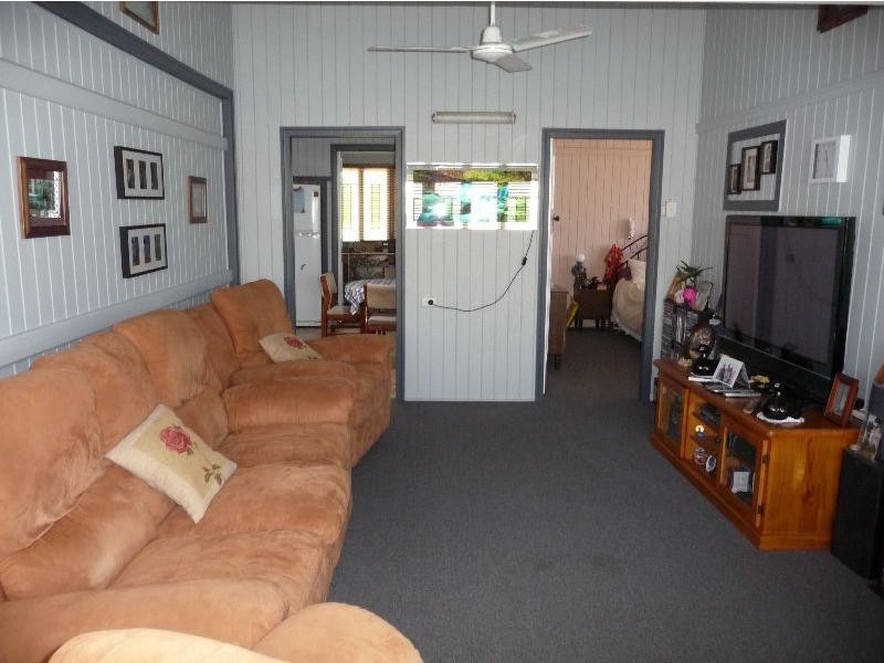 Walkervale QLD 4670