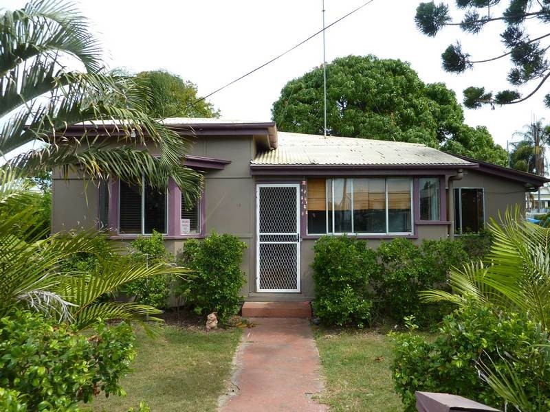 18 Walker Street, Walkervale QLD 4670