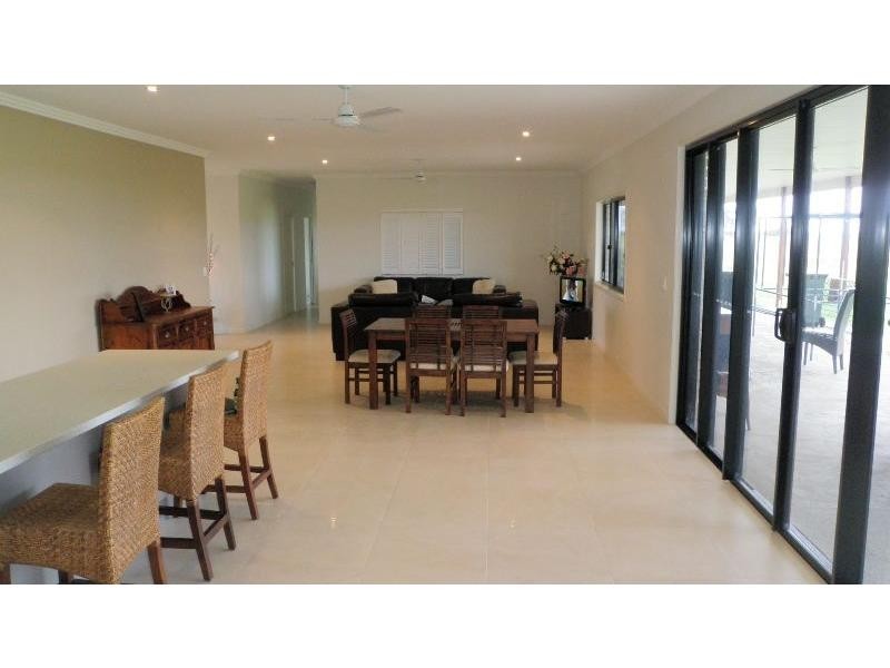 Woongarra QLD 4670