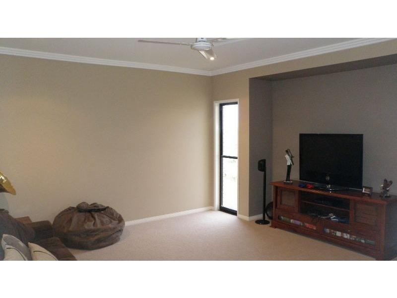 Woongarra QLD 4670