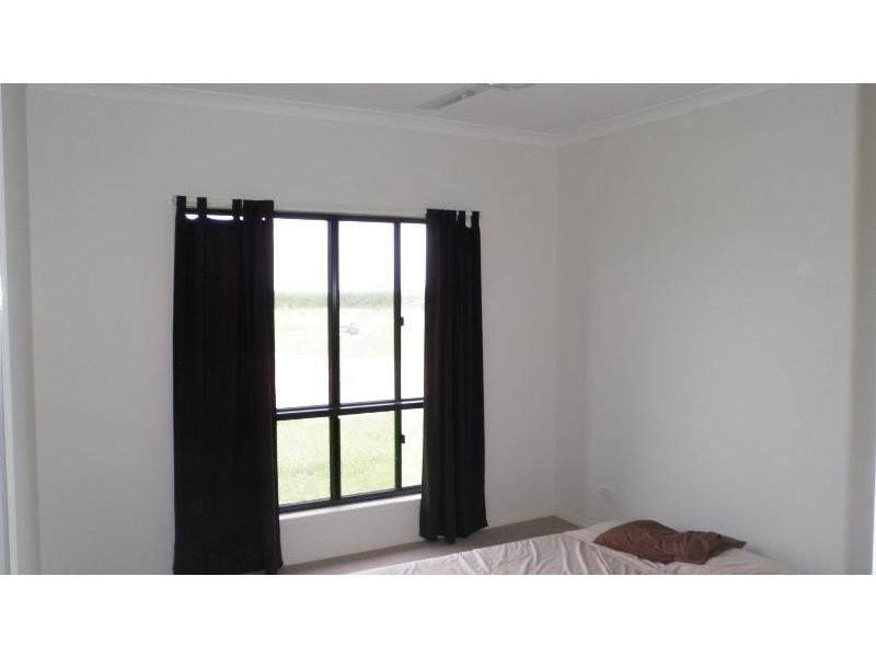 Woongarra QLD 4670