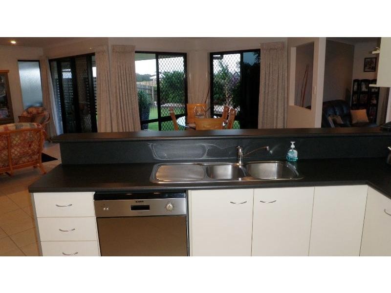 Coral Cove QLD 4670