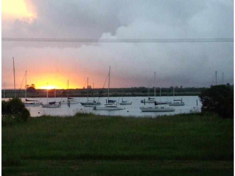 Burnett Heads QLD 4670