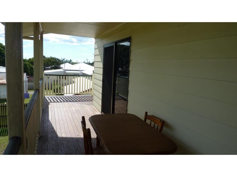 Walkervale QLD 4670