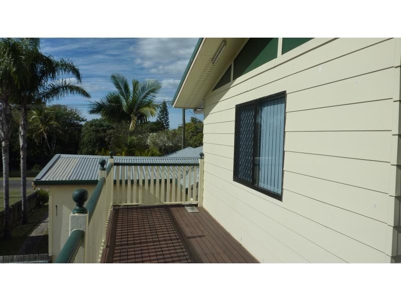 Walkervale QLD 4670