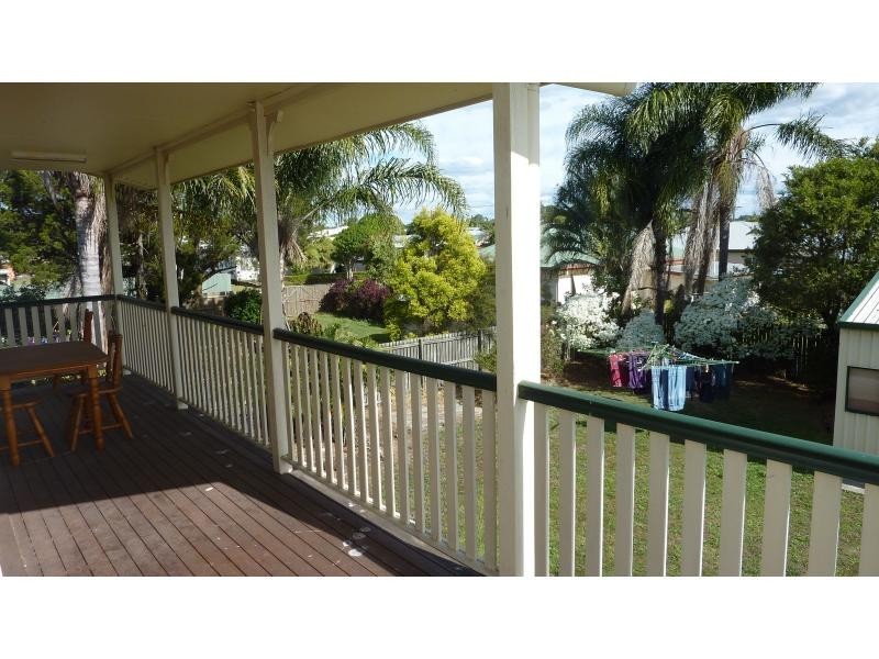 Walkervale QLD 4670