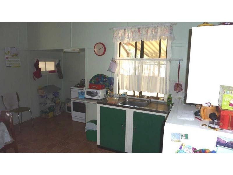 Svensson Heights QLD 4670
