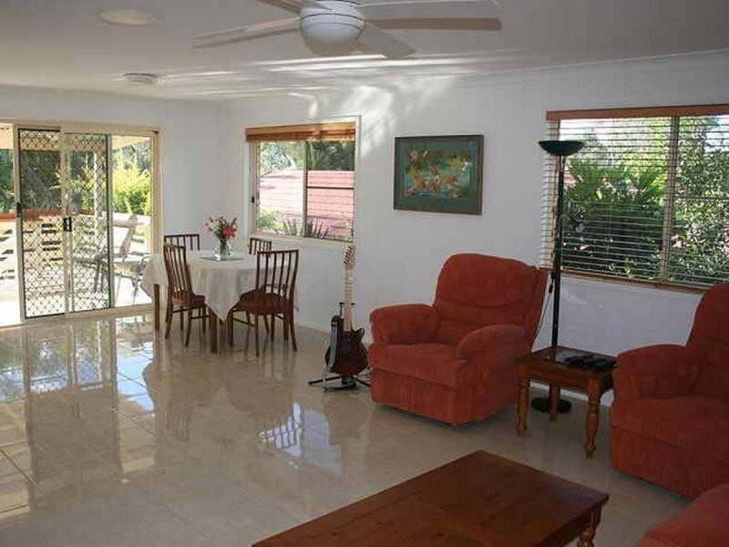 2a Hargreaves, Bundaberg South QLD 4670