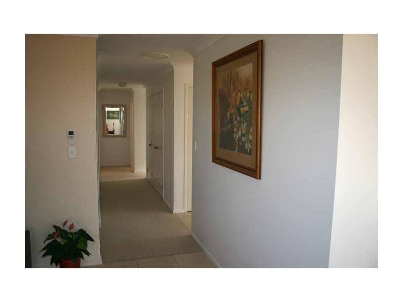 2a Hargreaves, Bundaberg South QLD 4670