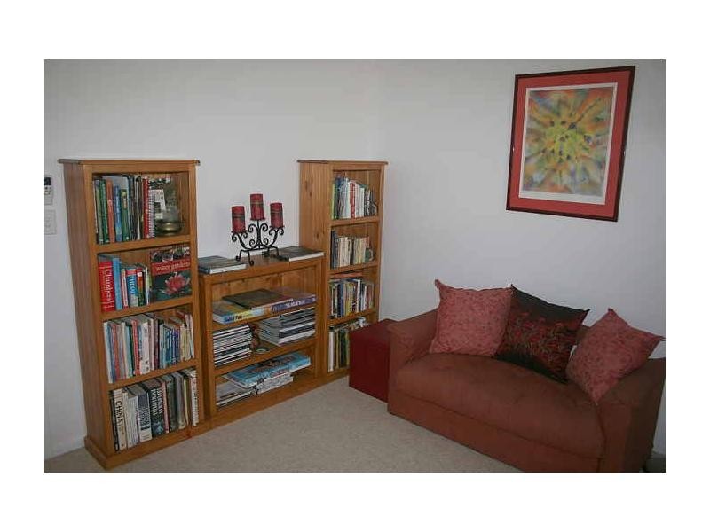 2a Hargreaves, Bundaberg South QLD 4670