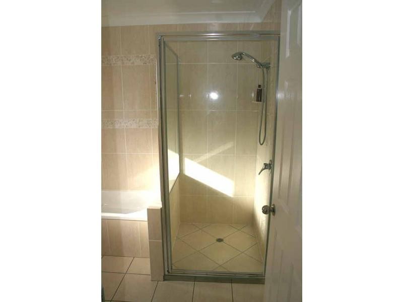 2a Hargreaves, Bundaberg South QLD 4670