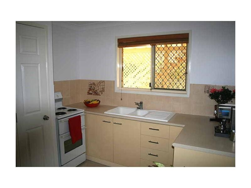 2a Hargreaves, Bundaberg South QLD 4670