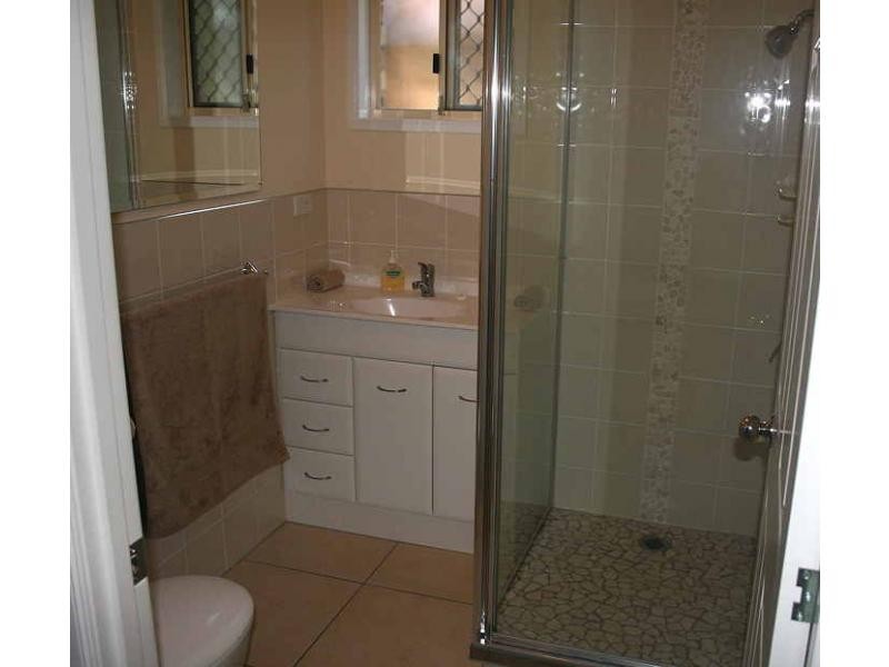 2a Hargreaves, Bundaberg South QLD 4670