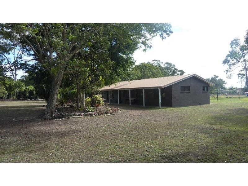 Sharon QLD 4670
