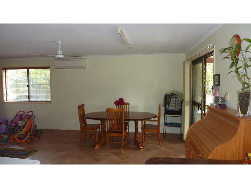 Sharon QLD 4670