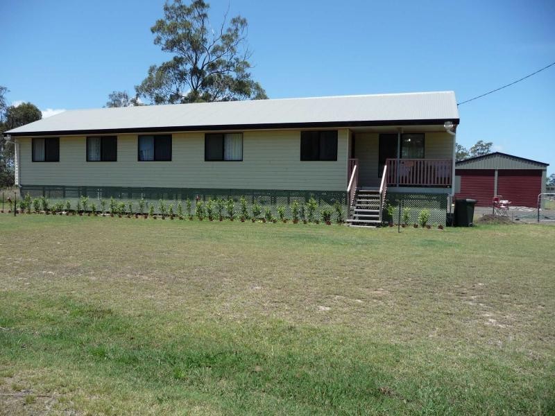 Sharon QLD 4670