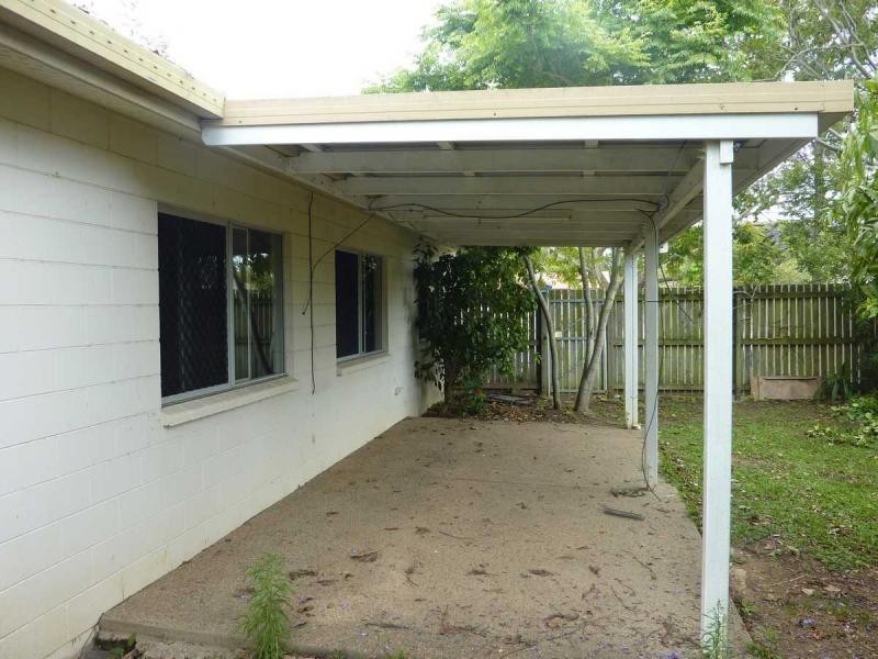 Avenell Heights QLD 4670