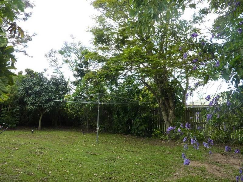 Avenell Heights QLD 4670